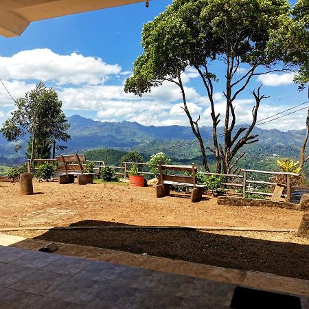 Mountain Peak Ella Bed & Breakfast ภายนอก รูปภาพ