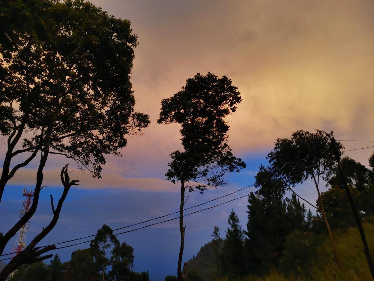 Mountain Peak Ella Bed & Breakfast ภายนอก รูปภาพ