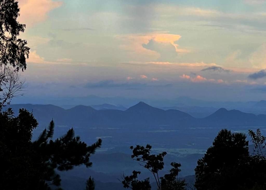 Mountain Peak Ella Bed & Breakfast ภายนอก รูปภาพ