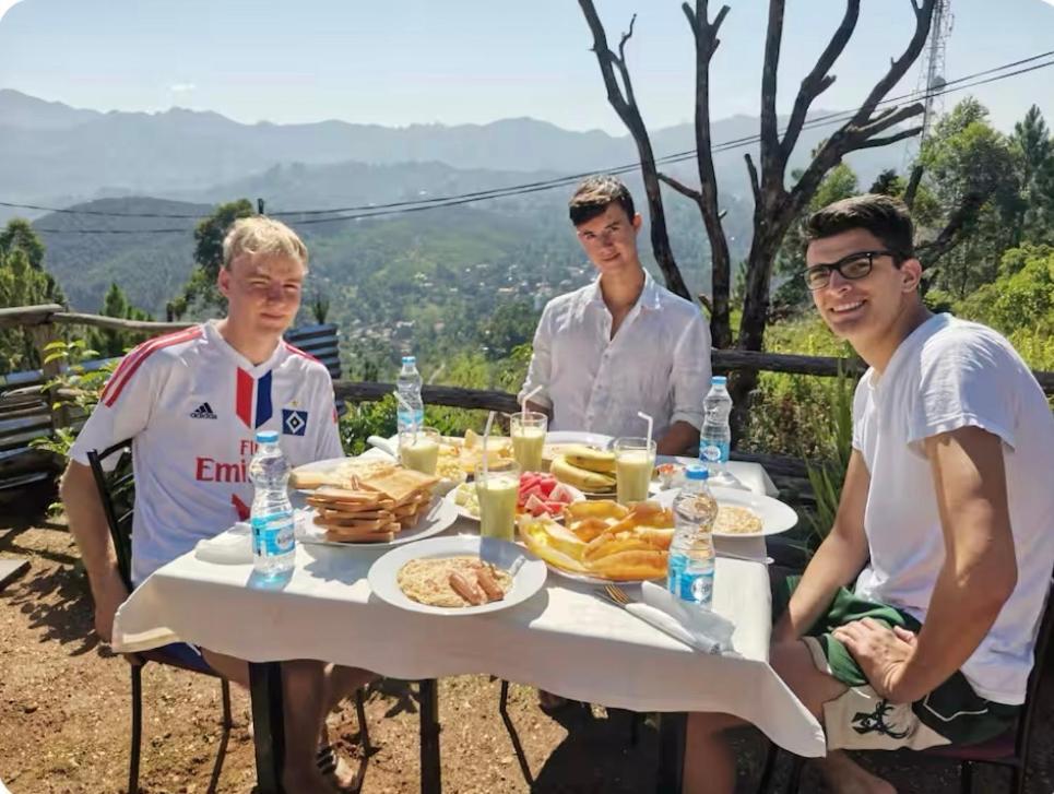 Mountain Peak Ella Bed & Breakfast ภายนอก รูปภาพ